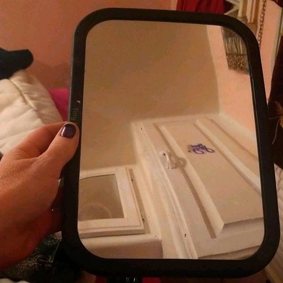 Hanging mirror for baby - Picture 1 of 3